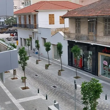Ermou Philoxenia Apartment *